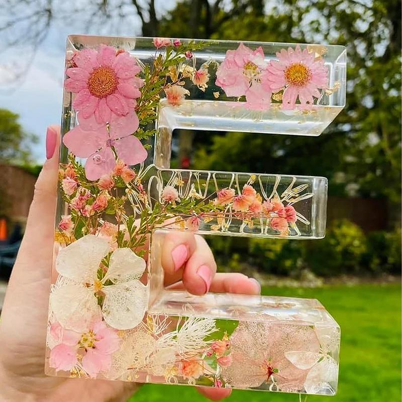 装飾的な花のナイトライト,26文字の樹脂ランプ,レタリング付 - Resin Art Alphabet のレビューと価格